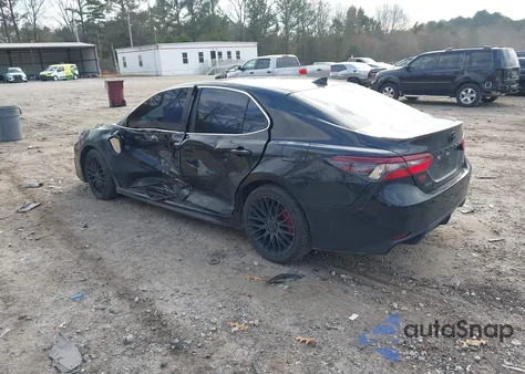 2022 Toyota Camry Se z USA, uszkodzony, nr VIN 4T1G11AK7NU630160